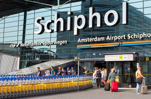 Транзит в Амстердаме: что делать в аэропорту Схипхол во время пересадки